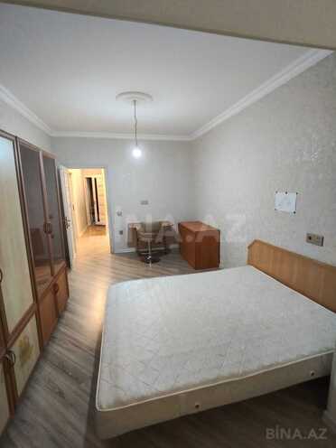 Сдаётся 3-комн. вторичка 75 м², м. Иншаатчылар, photo 9 from 16