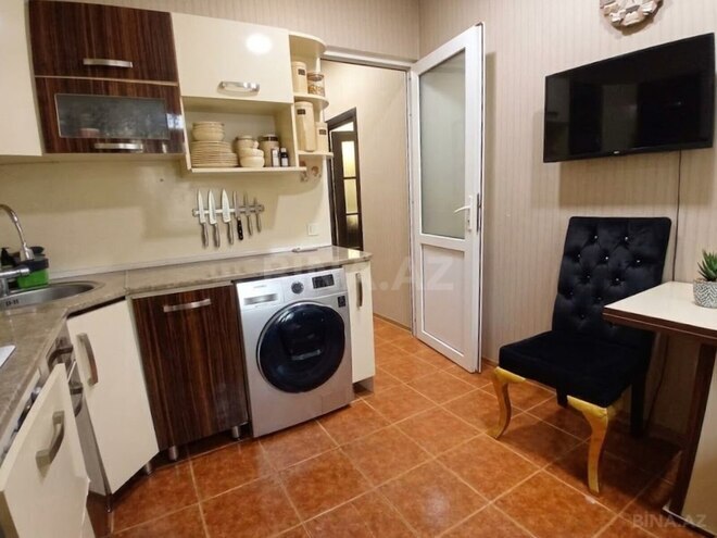 Satılır 5 otaqlı köhnə tikili 76 m², Nəsimi r., photo 17 from 24