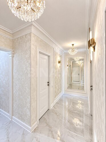 Продается 2-комн. вторичка 60 м², м. Элмляр Академиясы, photo 5 from 10
