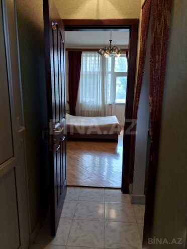 Продаётся 1-комн. вторичка 30 м², м. Иншаатчылар, photo 11 from 17