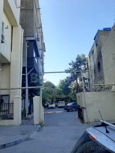 Satılır 2 otaqlı köhnə tikili 75 m², Nizami m., photo 3 from 13