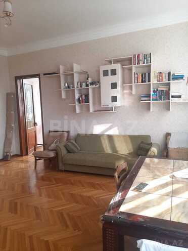 Satılır 2 otaqlı köhnə tikili 75 m², Nizami m., photo 4 from 13