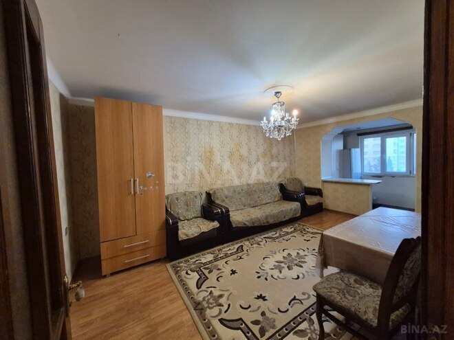 Продаётся 2-комн. вторичка 32 м², м. Иншаатчылар, photo 3 from 13