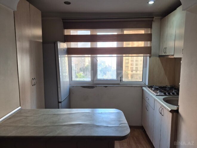 Продаётся 2-комн. вторичка 32 м², м. Иншаатчылар, photo 12 from 13