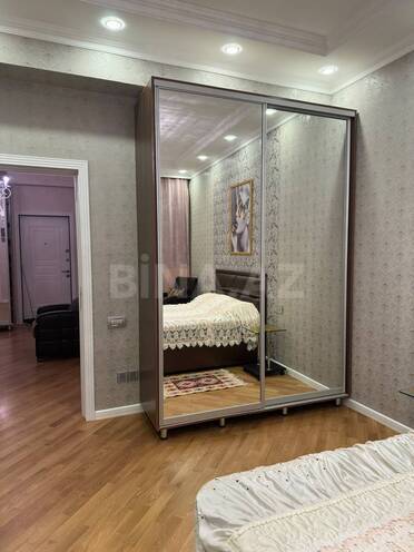Сдаётся 3-комн. новостройка 90 м², м. Низами, photo 9 from 12