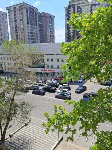 Сдаётся 3-комн. вторичка 70 м², м. Гянджлик, photo 21 from 22