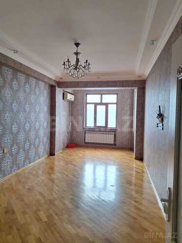 Сдаётся 2-комн. новостройка 70 м², м. 20 января, photo 1 from 10