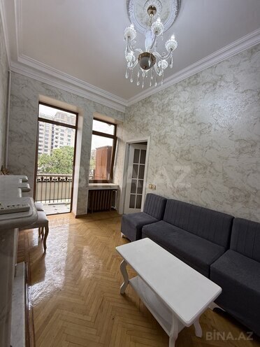Satılır 2 otaqlı köhnə tikili 55 m², Bayıl q., photo 7 from 15