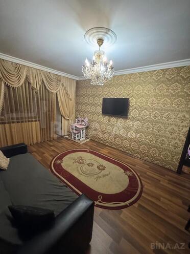 Продаётся 3-комн. вторичка 55 м², м. Иншаатчылар, photo 3 from 31