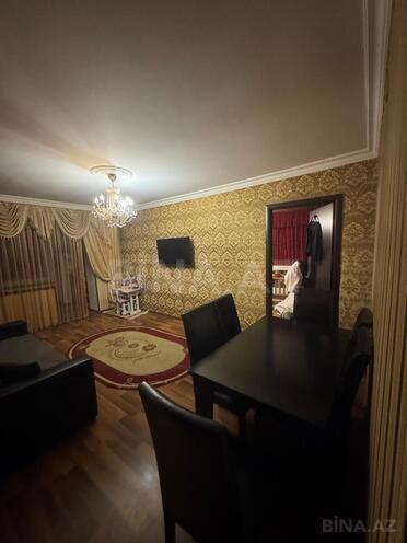 Продаётся 3-комн. вторичка 55 м², м. Иншаатчылар, photo 6 from 31