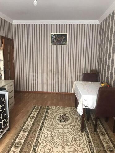 Продаётся 2-комн. вторичка 60 м², пос. Ени Гюнешли, photo 1 from 11
