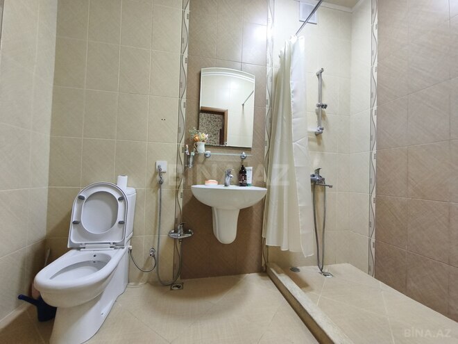 Продается 3-комн. вторичка 80 м², Ясамальский р., photo 14 from 15
