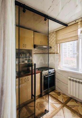 Satılır 3 otaqlı köhnə tikili 55 m², Həzi Aslanov m., photo 6 from 9