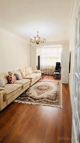 Satılır 3 otaqlı köhnə tikili 55 m², Həzi Aslanov m., photo 1 from 9