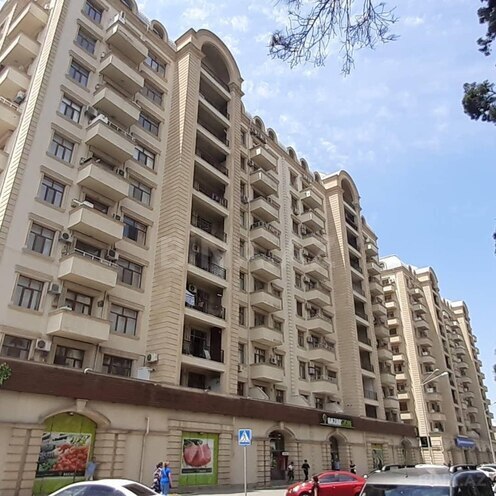 Продаётся 2-комн. новостройка 83 м², пос. Бакиханова, photo 1 from 10
