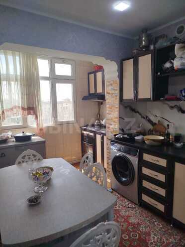 Продаётся 2-комн. вторичка 65 м², Хатаинский р., photo 11 from 17