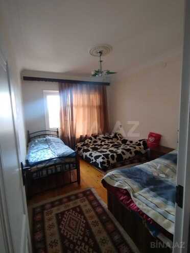 Продаётся 2-комн. вторичка 65 м², Хатаинский р., photo 5 from 17