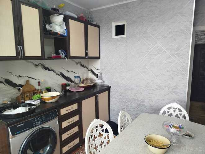 Продаётся 2-комн. вторичка 65 м², Хатаинский р., photo 10 from 17