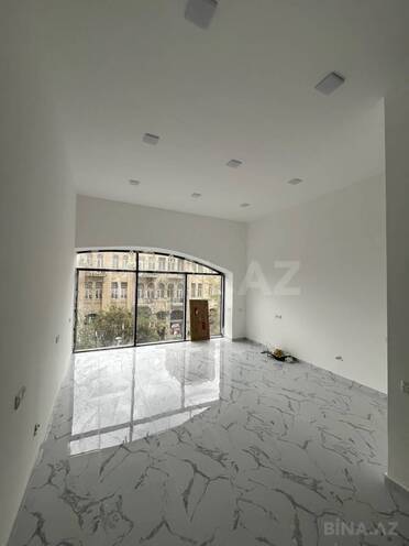 İcarəyə verilir  obyekt 30 m², 28 May m., photo 1 from 8