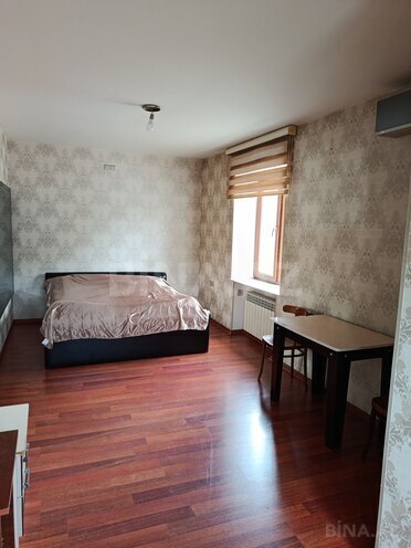 Satılır 1 otaqlı köhnə tikili 40 m², Böyükşor q., photo 21 from 25