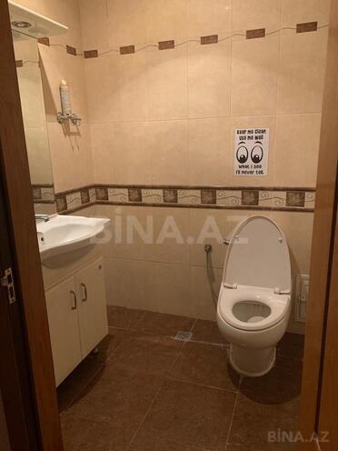 Сдаётся 2-комн. новостройка 120 м², м. Низами, photo 8 from 12