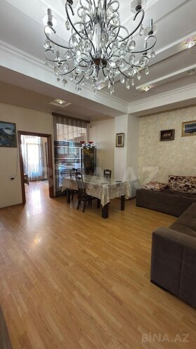Продаётся 2-комн. новостройка 70 м², м. Иншаатчылар, photo 9 from 12