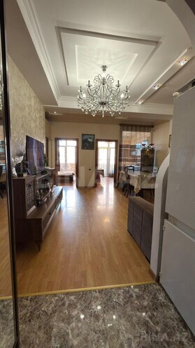 Продаётся 2-комн. новостройка 70 м², м. Иншаатчылар, photo 6 from 12