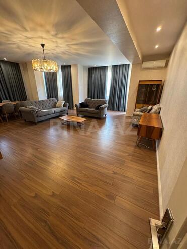Сдаётся 4-комн. новостройка 200 м², м. 28 мая, photo 4 from 14