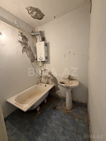 Продаётся 2-комн. вторичка 65 м², м. Ази Асланов, photo 9 from 11