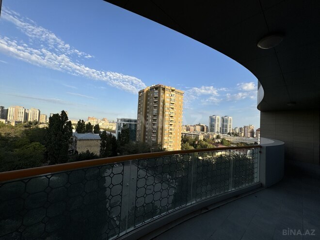 Продаётся 4-комн. новостройка 248 м², Насиминский  р., photo 12 from 32