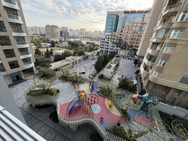 Продаётся 4-комн. новостройка 248 м², Насиминский  р., photo 17 from 32