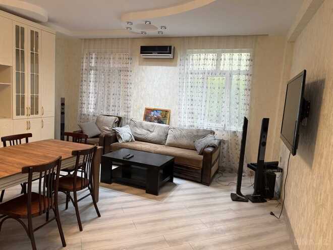 İcarəyə verilir 5 otaqlı həyət evi/bağ evi 300 m², İnşaatçılar m., photo 7 from 24