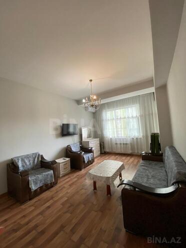 Сдаётся 1-комн. новостройка 80 м², м. Ази Асланов, photo 1 from 11
