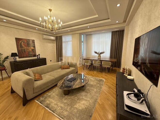 Satılır 4 otaqlı yeni tikili 170 m², Nəsimi r., photo 1 from 31
