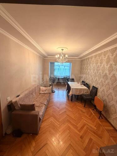 Продаётся 3-комн. вторичка 70 м², м. Азадлыг проспекти, photo 6 from 12
