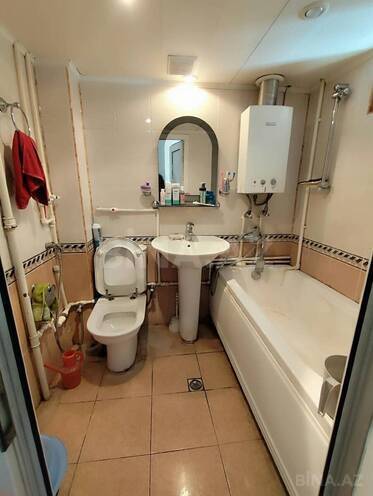 Продаётся 3-комн. вторичка 72 м², м. Элмляр Академиясы, photo 6 from 7