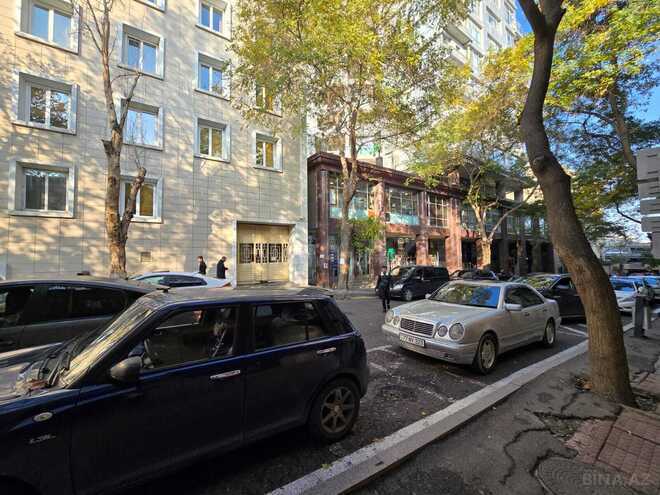İcarəyə verilir 4 otaqlı yeni tikili 250 m², İçəri Şəhər m., photo 14 from 21