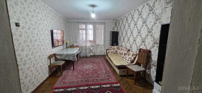 Satılır 3 otaqlı köhnə tikili 60 m², Qara Qarayev m., photo 1 from 17