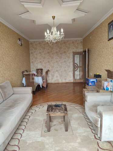 Сдаётся 2-комн. новостройка 70 м², м. Кара Караев, photo 1 from 14
