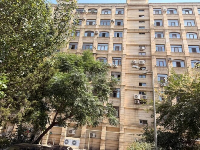 Satılır 4 otaqlı köhnə tikili 110 m², Gənclik m., photo 17 from 20