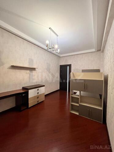 İcarəyə verilir 3 otaqlı yeni tikili 130 m², Gənclik m., photo 13 from 31