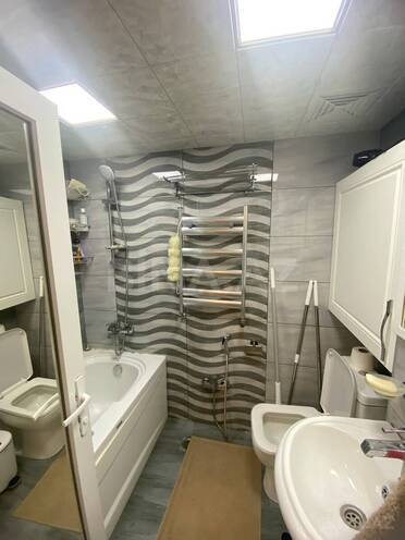 Satılır 2 otaqlı köhnə tikili 65 m², Yeni Yasamal q., photo 20 from 22