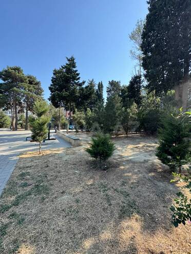 Satılır 2 otaqlı köhnə tikili 62 m², İnşaatçılar m., photo 27 from 28