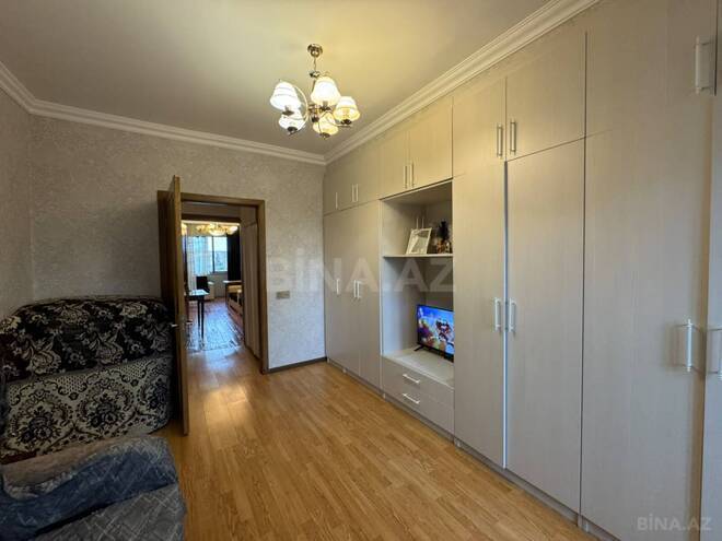 Satılır 2 otaqlı köhnə tikili 62 m², İnşaatçılar m., photo 12 from 28