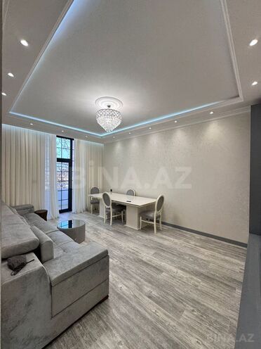 Продаётся 3-комн. вторичка 95 м², м. Элмляр Академиясы, photo 1 from 24