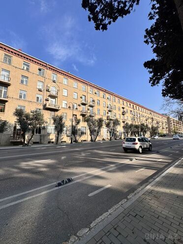 Продаётся 3-комн. вторичка 95 м², м. Элмляр Академиясы, photo 23 from 24
