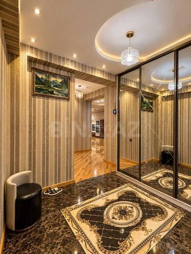 Продаётся 3-комн. новостройка 140 м², м. Халглар Достлугу, photo 1 from 13