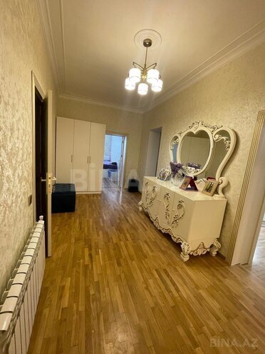Satılır 8 otaqlı həyət evi/bağ evi 286 m², Bakıxanov q., photo 15 from 26
