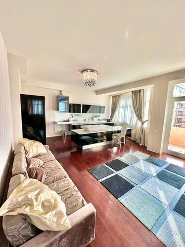 İcarəyə verilir 3 otaqlı yeni tikili 180 m², 28 May m., photo 5 from 22