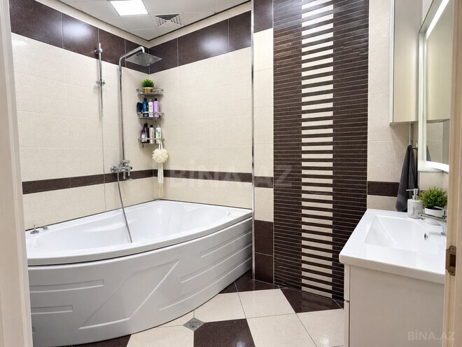 Продаётся 3-комн. новостройка 130 м², м. Кара Караев, photo 8 from 9
